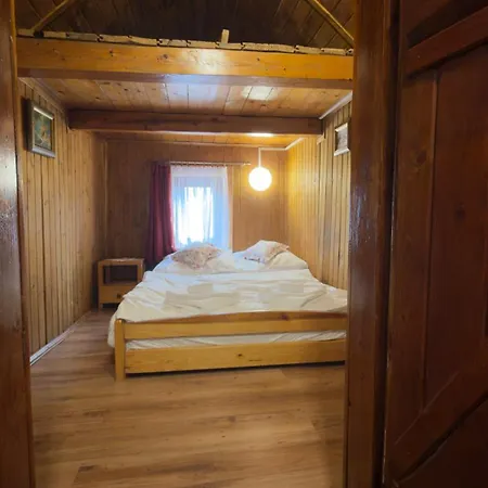 Hostel Wuja Toma *